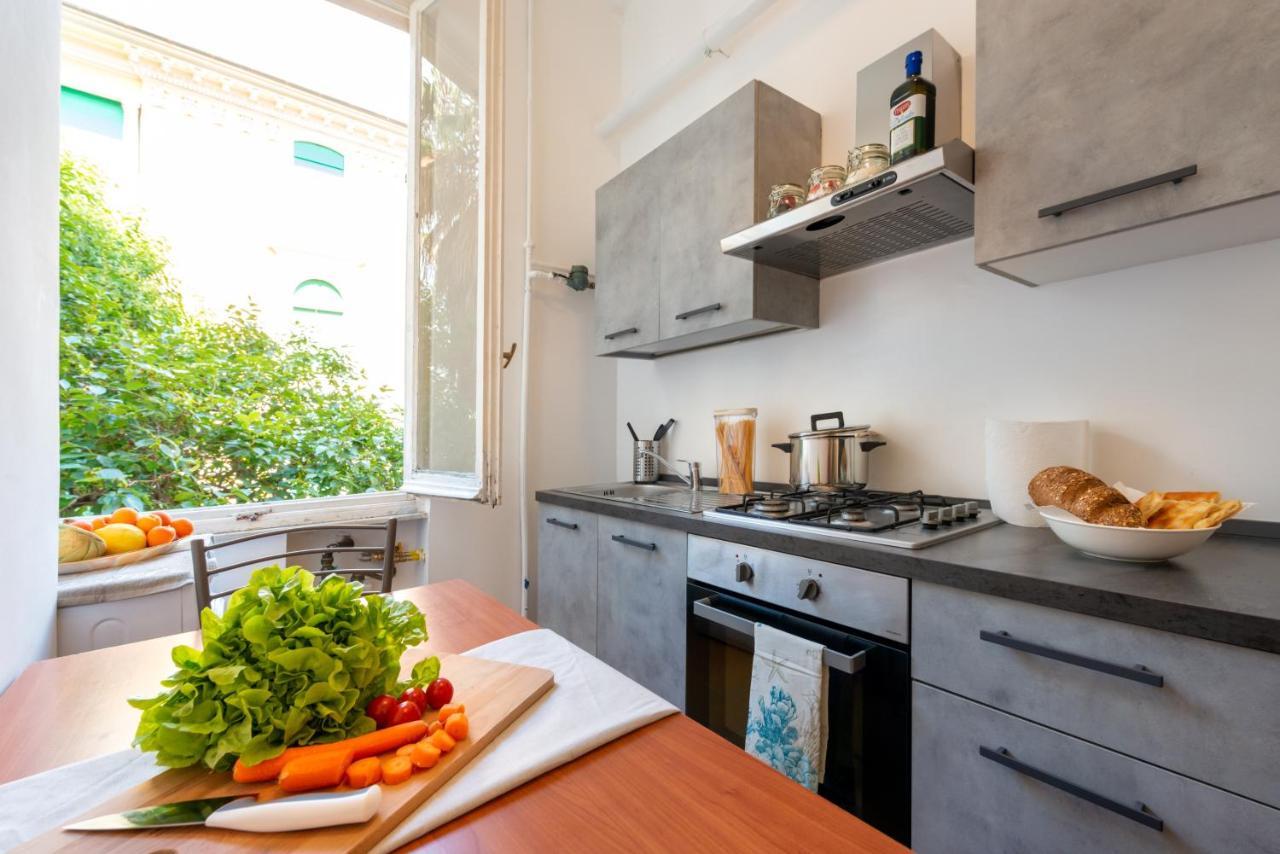 Casa Giovanna - Centrale Vista Porto Carlo Riva Rapallo Bagian luar foto